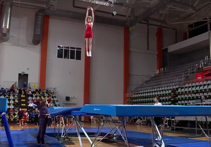 Соревнования по прыжкам на батуте прошли в ДИВС